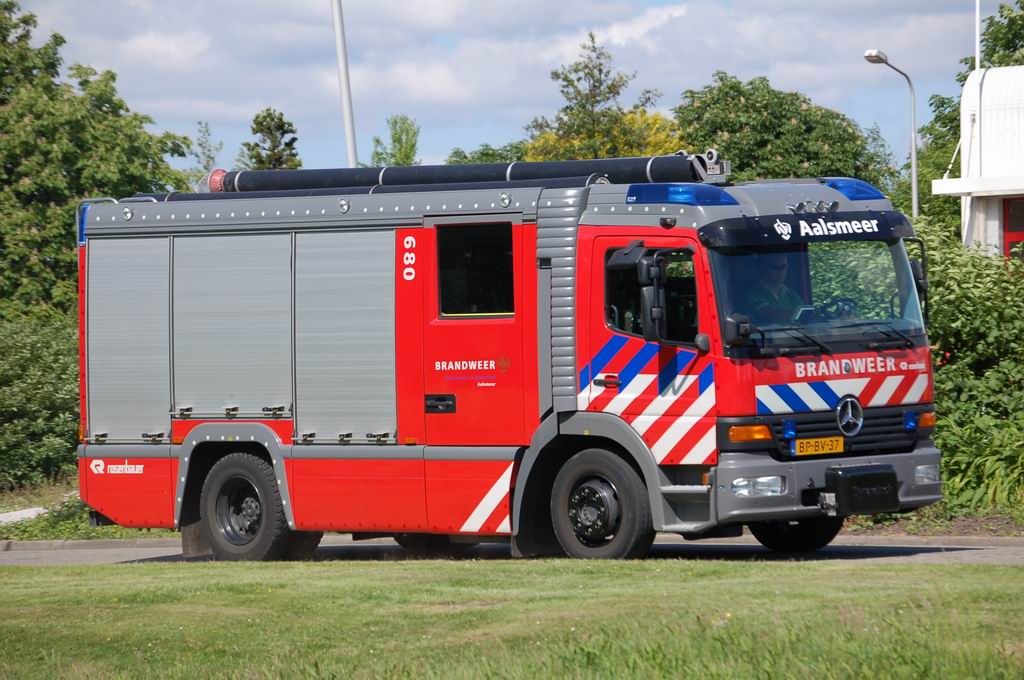 FIRE APPLIANCES FROM AROUND THE WORLD - Netherlands 14